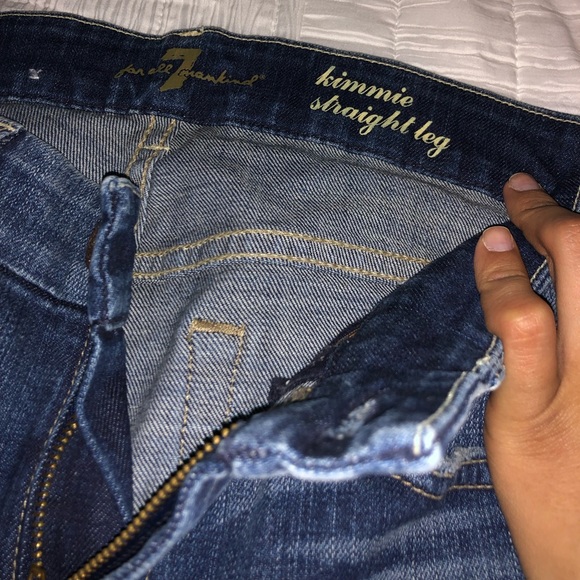 Kimmie Straight Leg 7 For All Mankind Jeans - Picture 5 of 8
